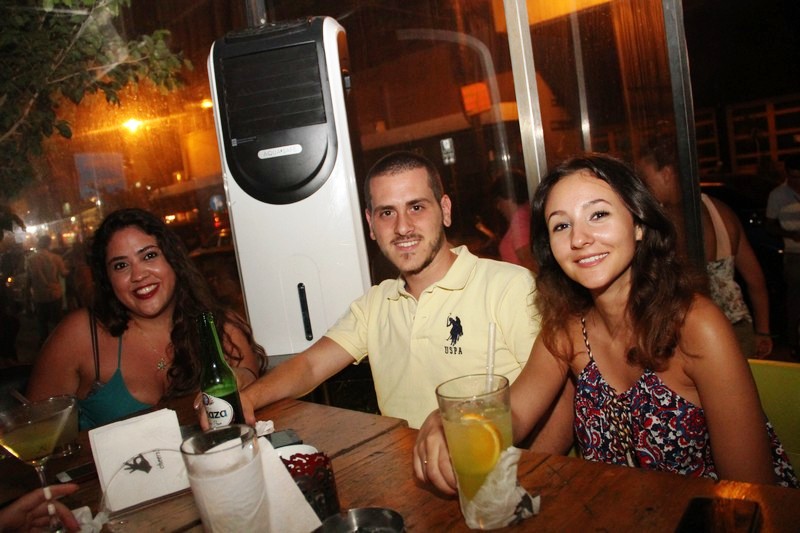 Bistrobar Live Hamra on Saturday Night